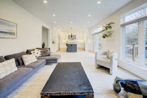 1095 Mineral Springs Road, ON L9H 5E3