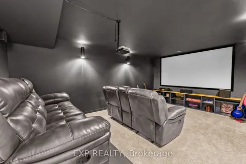 100 Field Street, ON N0N 1J0