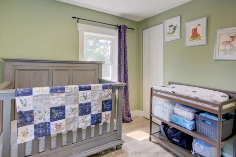 40 Elm Street, ON K7G 2S7