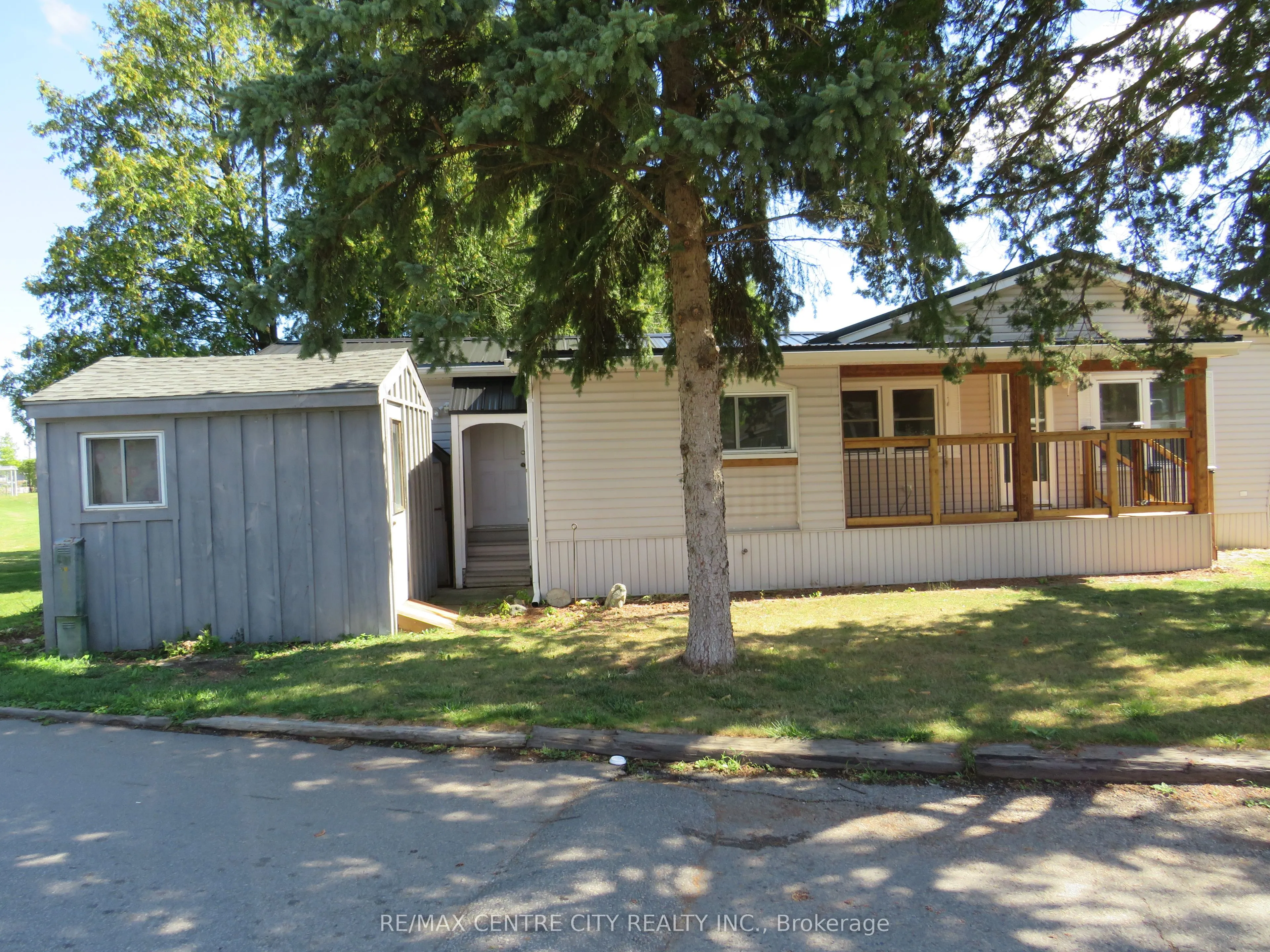 2189 Dundas Street, ON N5V 1H3