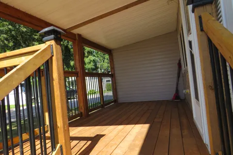 2189 Dundas Street, ON N5V 1H3