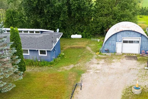 9164 10th Side Road, ON L7J 2L8