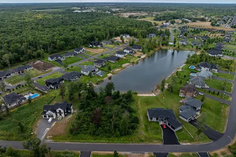 464 Shoreway Drive, ON K4P 0G3