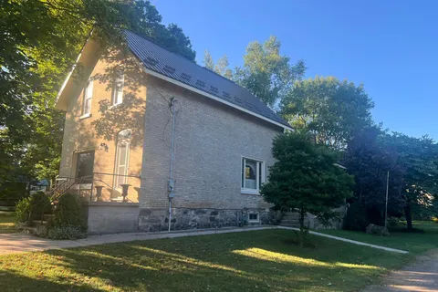 293 Drummond Street, ON N0M 1H0