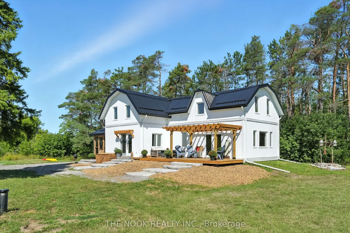 2011 Cty Road 121 Road, ON K0M 1N0