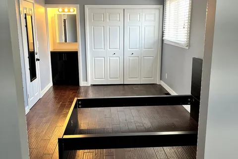 58 Cliff Crescent, ON K7M 1A8