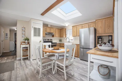 261 Hillview Road, ON K7H 3C8