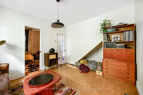 188 ARMSTRONG Street, ON K1Y 4E2