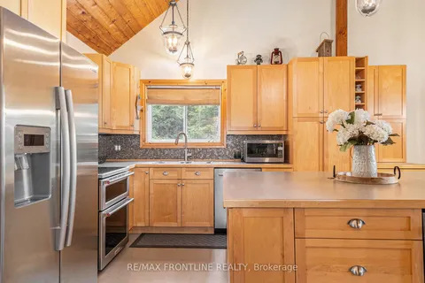 133 Miners Point Road, ON K7H 3C5