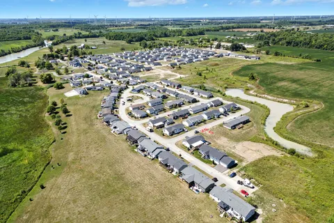 55 RIVERBEND Crescent, ON N0A 1L0