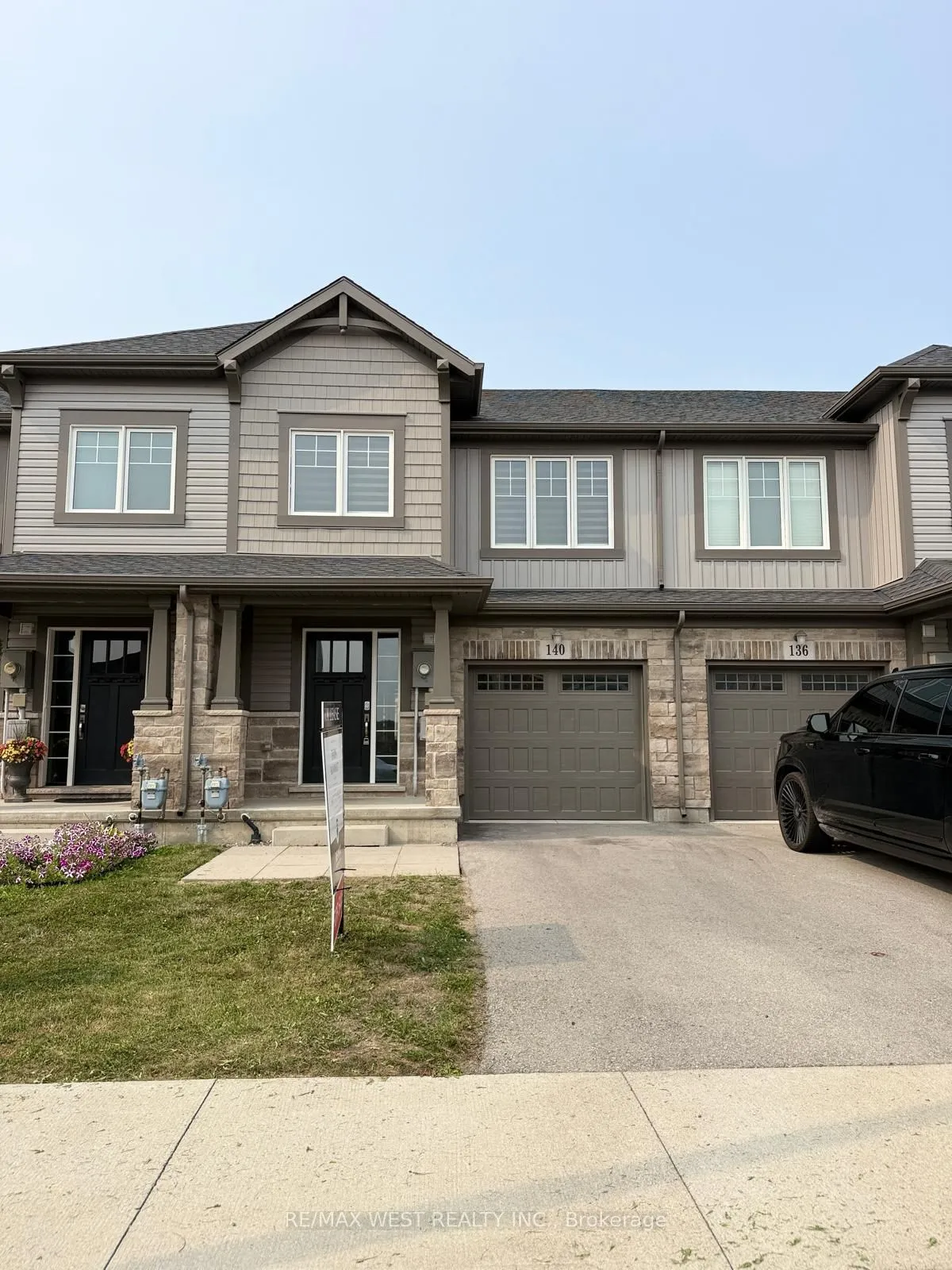 140 Monarch Street, ON L3C 0G6