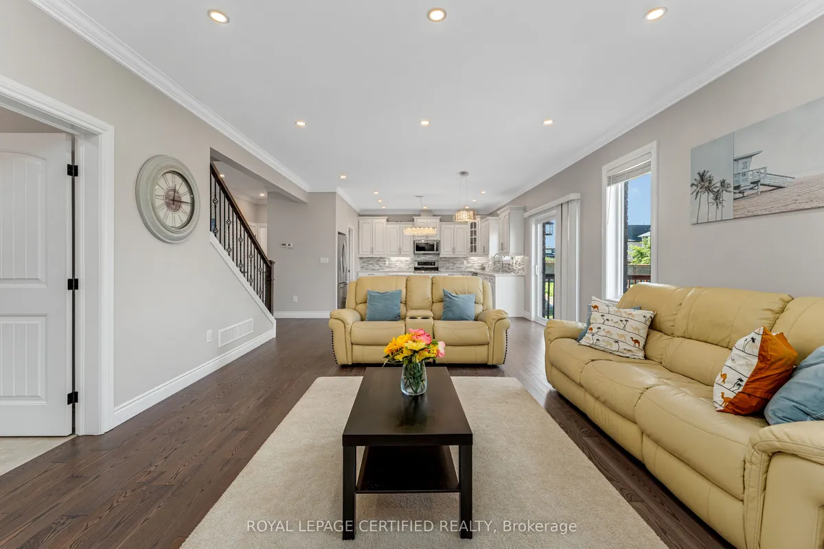 190 Spring Street, ON N8L 0G7