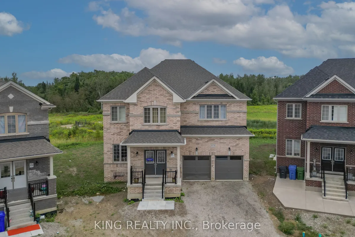 373 Russell Street, ON N0C 1B1