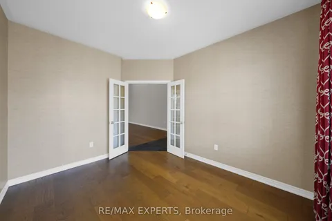 4367 Chemonda Street, ON L2G 0E9