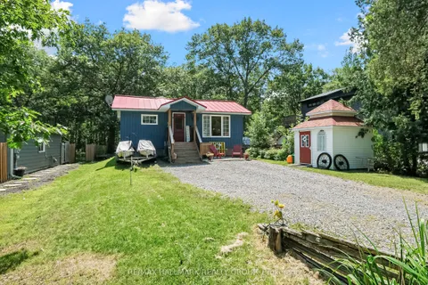 715 Bayview Drive, ON K0A 3M0