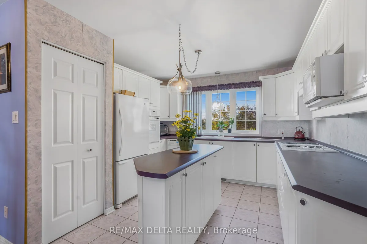 3705 Old Highway 17 Road, ON K4K 1W2