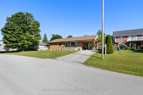 141 North Water Street, ON N0G 2L3