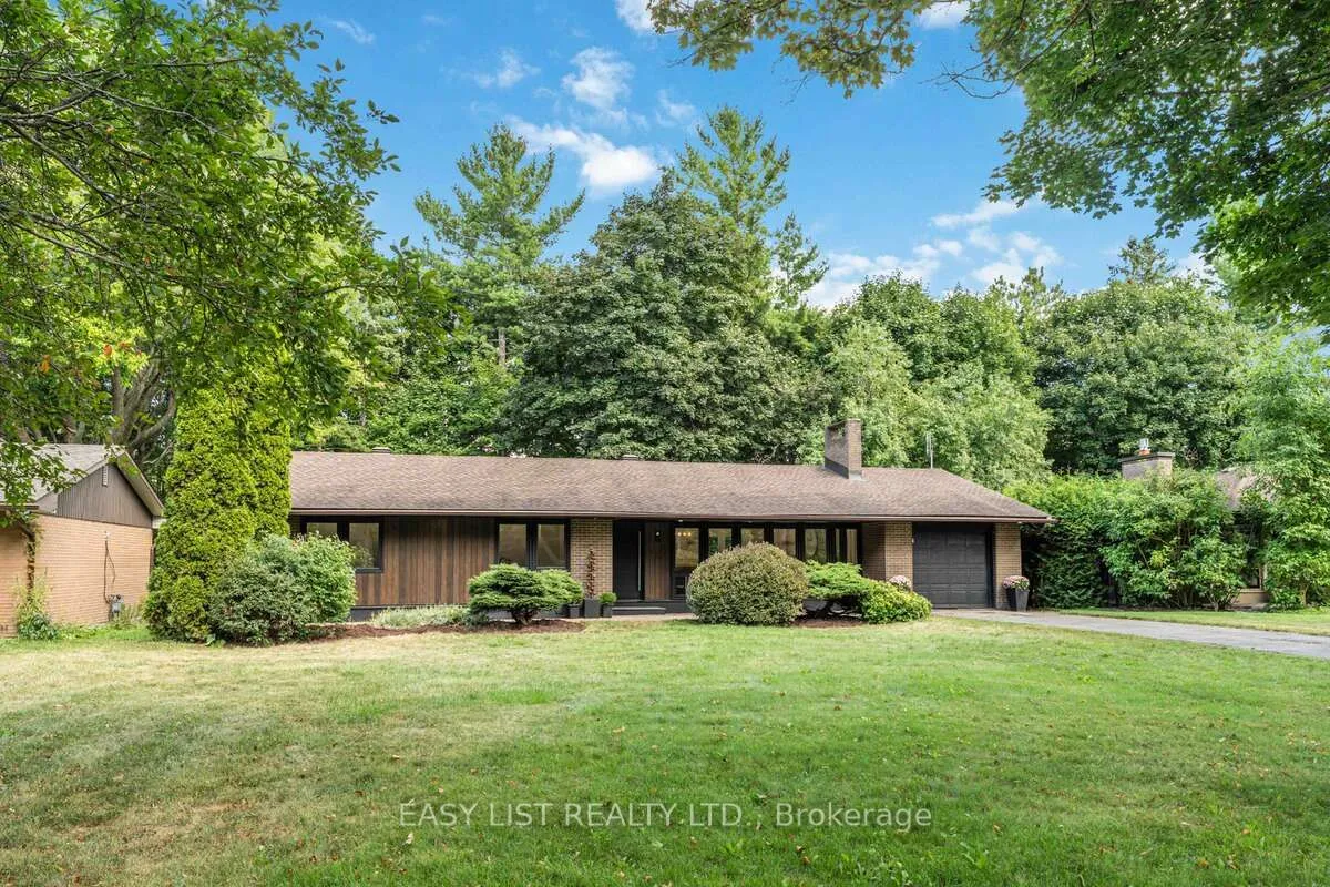 15 Leacock Drive, ON K2K 1R6