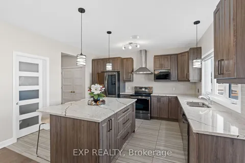 524 Lucent Street, ON K4R 0G3