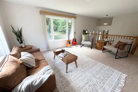 6780 9th Line, ON K0L 1B0