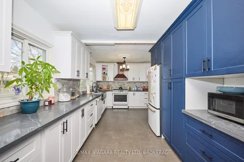 953 Grandview Road, ON L2A 5R4