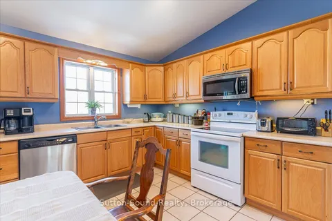 442513 Concession 21 Concession, ON N0H 2T0