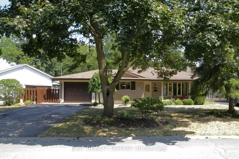 31 Lexington Crescent, ON K8P 4L2