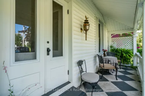 106 Bruce Street, ON N0G 1R0