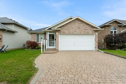 333 Lea Crescent, ON L3C 7J8