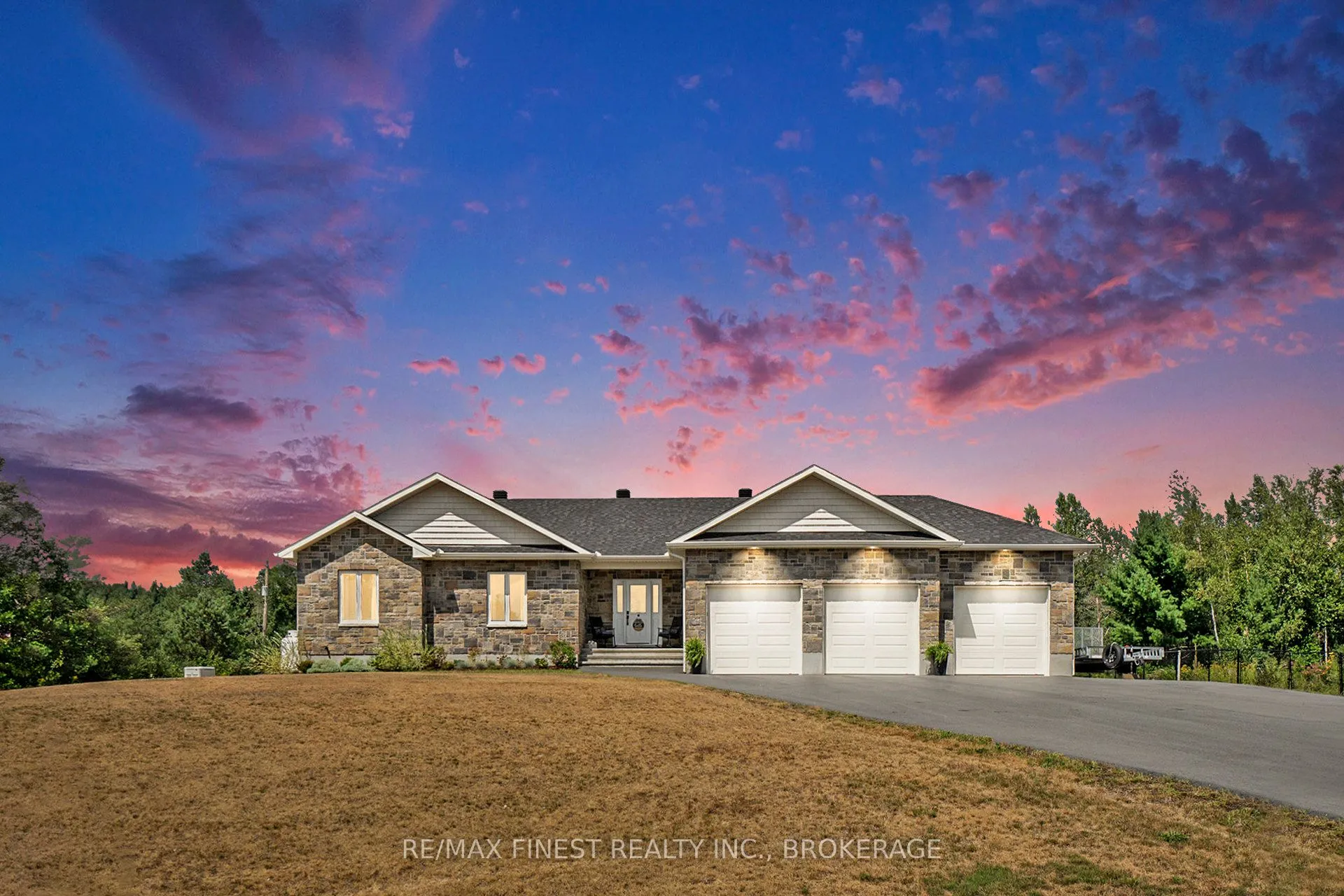 10541 Wylie Way, ON K0E 1S0