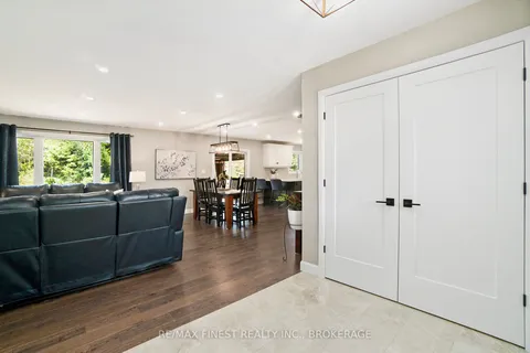 10541 Wylie Way, ON K0E 1S0