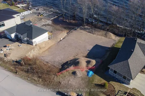 33 Alexandra Court, ON P0H 1H0