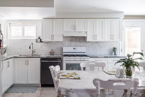 87 Bridlewood Drive, ON L3C 6H3