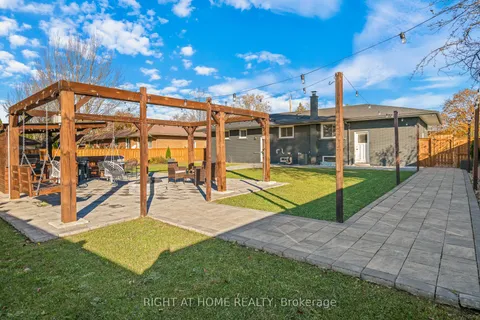 15 Andres Street, ON L0S 1J0