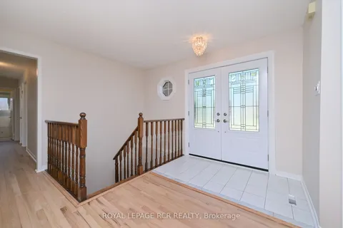 1 Bayberry Road, ON L9W 6G5