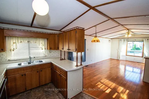 4585 Rachael Lane, ON L3J 0W1