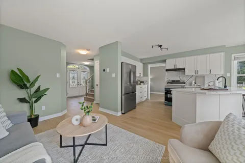 723 Carlisle Street, ON K9A 5E6