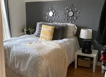 332 Colborne Street, ON N5L 1B3