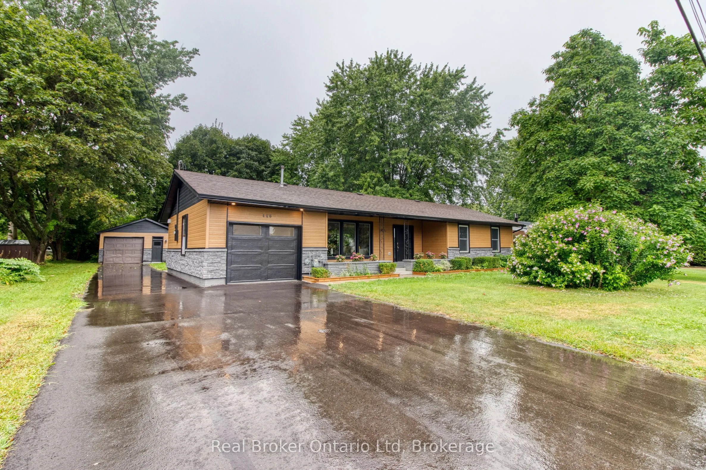 446 Isaac Street, ON N0H 2T0