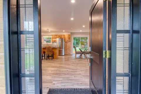 446 Isaac Street, ON N0H 2T0