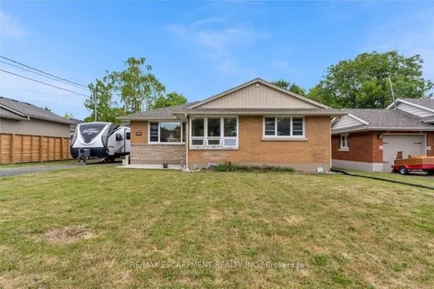 5073 Charles Street, ON L3J 0K5