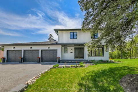 2 Swans Way, ON K1J 6J2