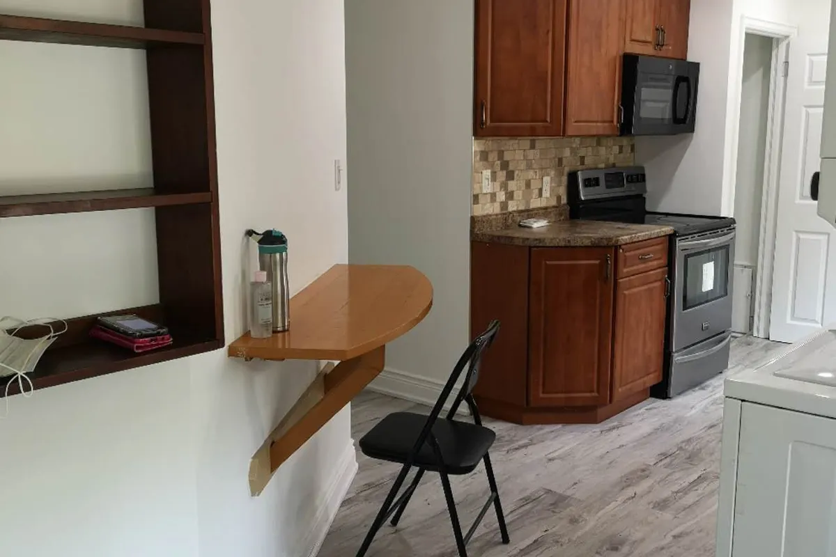 20 Ainslie Avenue, ON L8S 2J3