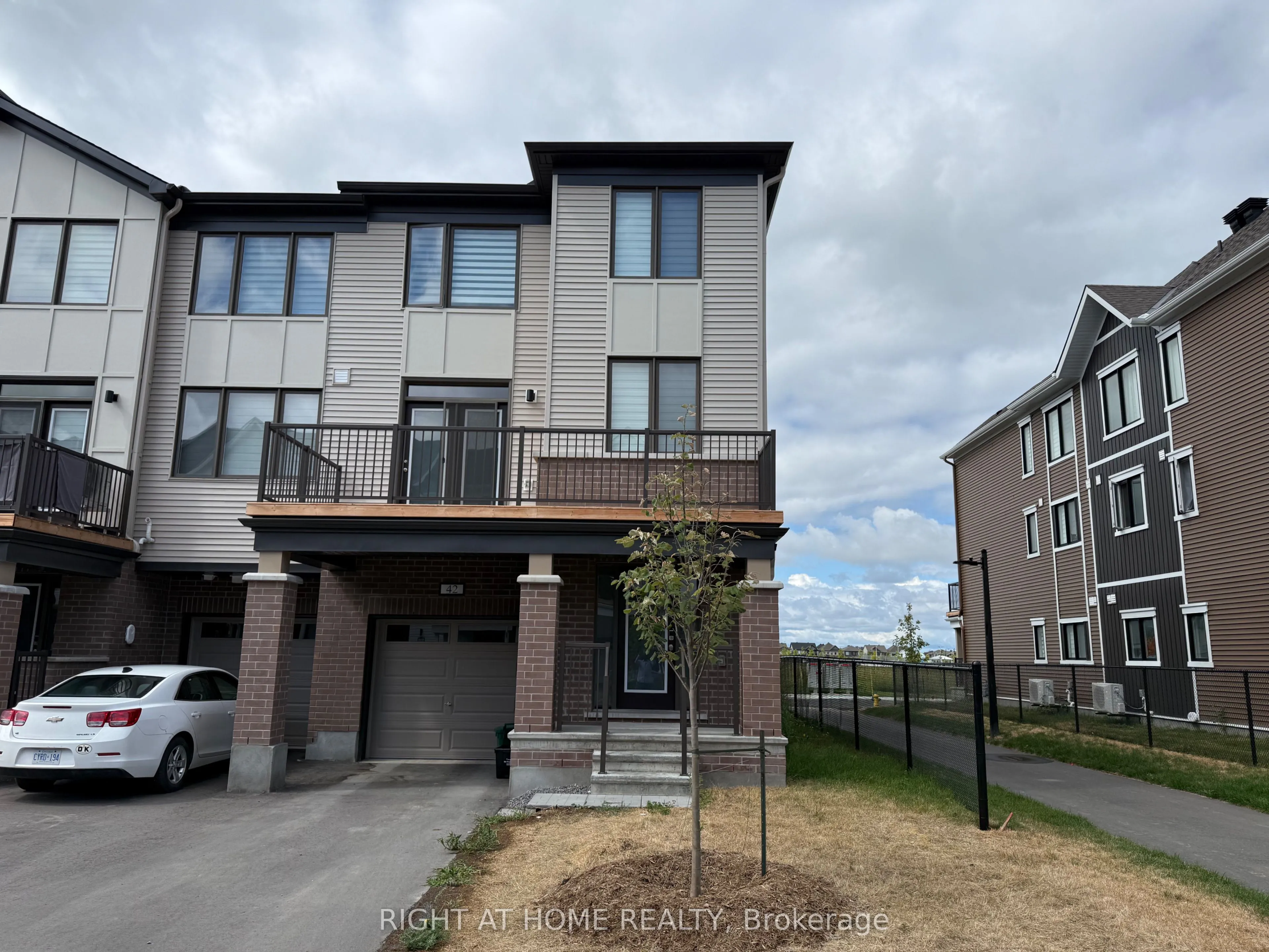 42 Stitch Mews, ON K0A 2Z0