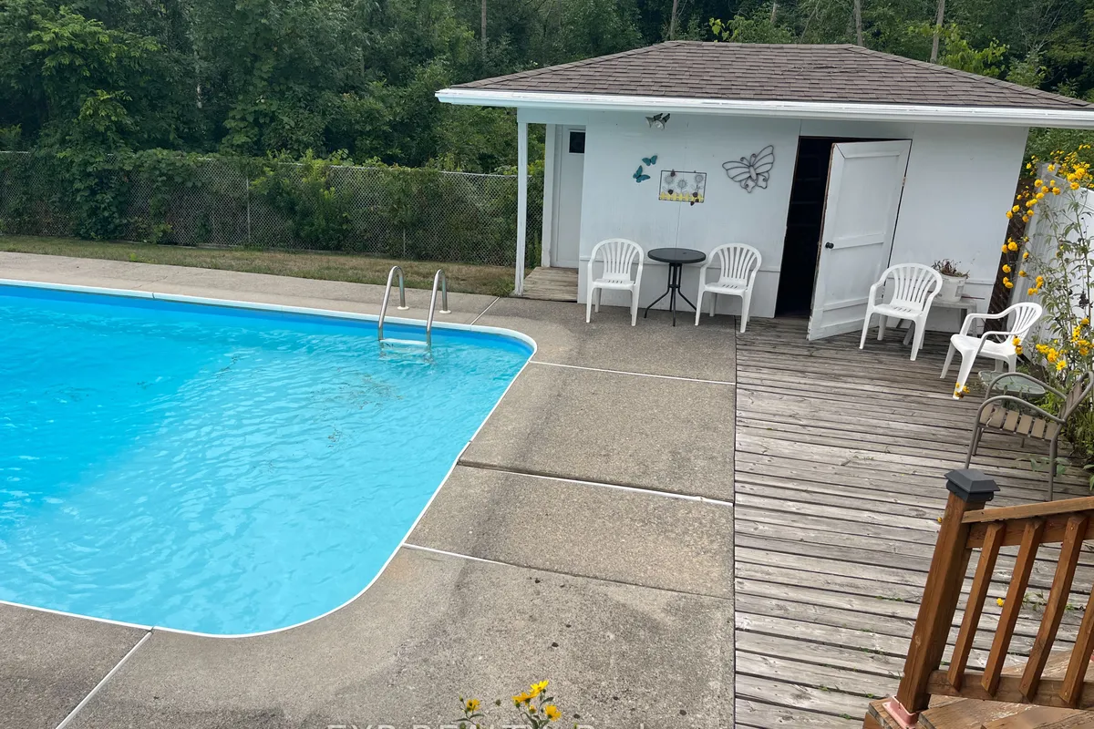 14 Dixie Place, ON K8P 5A9