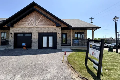 6 Pond Street, ON K0L 1Y0