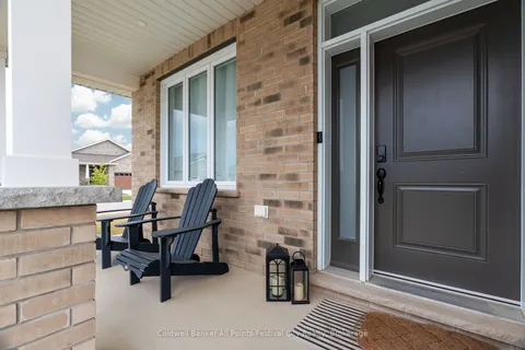 451 Woodridge Drive, ON N7A 0C7