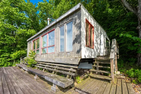 2300 County Road 32 N/A, ON K7G 2V3