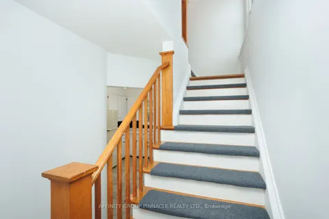 22 Sunset Court, ON K9V 2S1