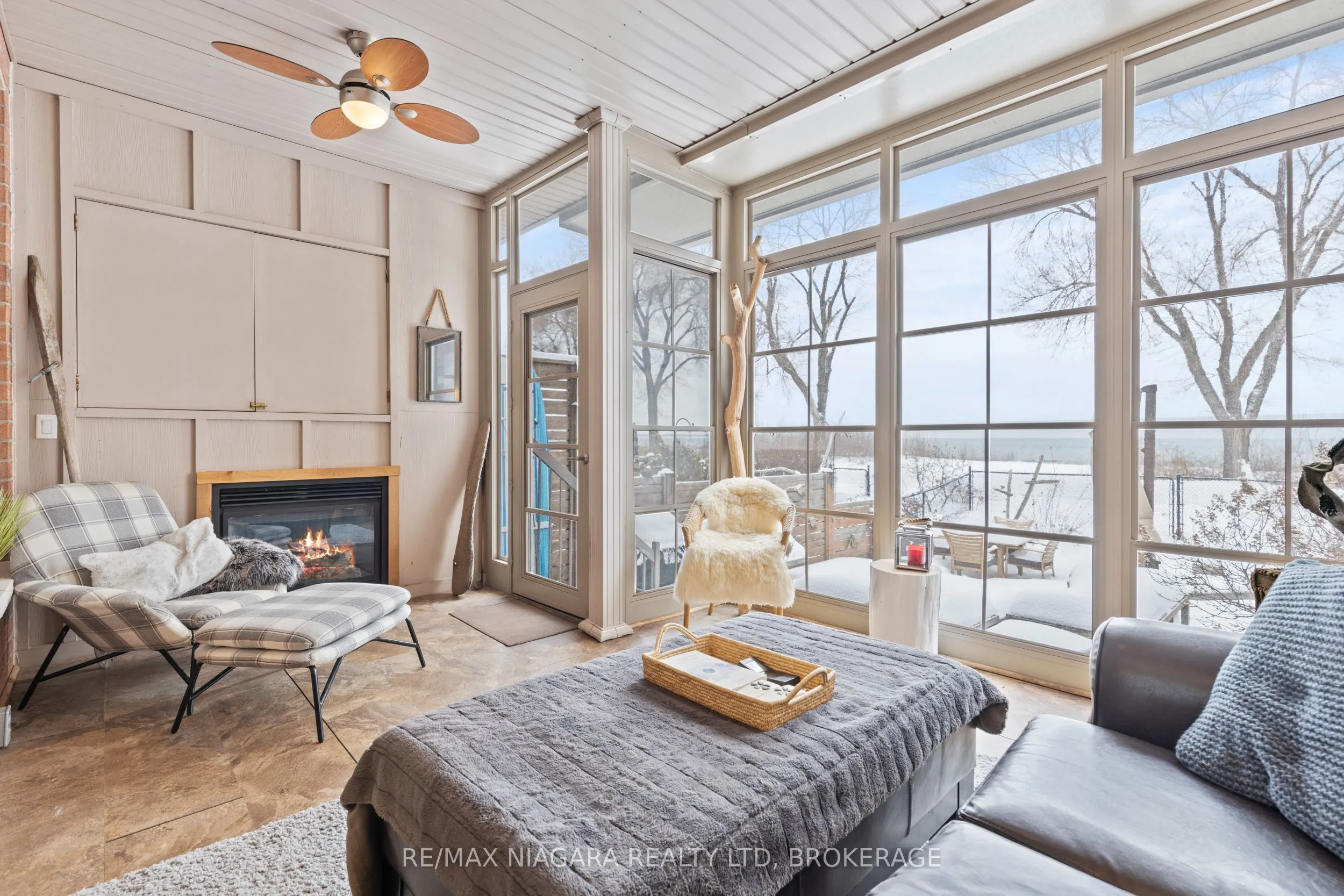 1069 Beach Boulevard, ON L8H 6Z9